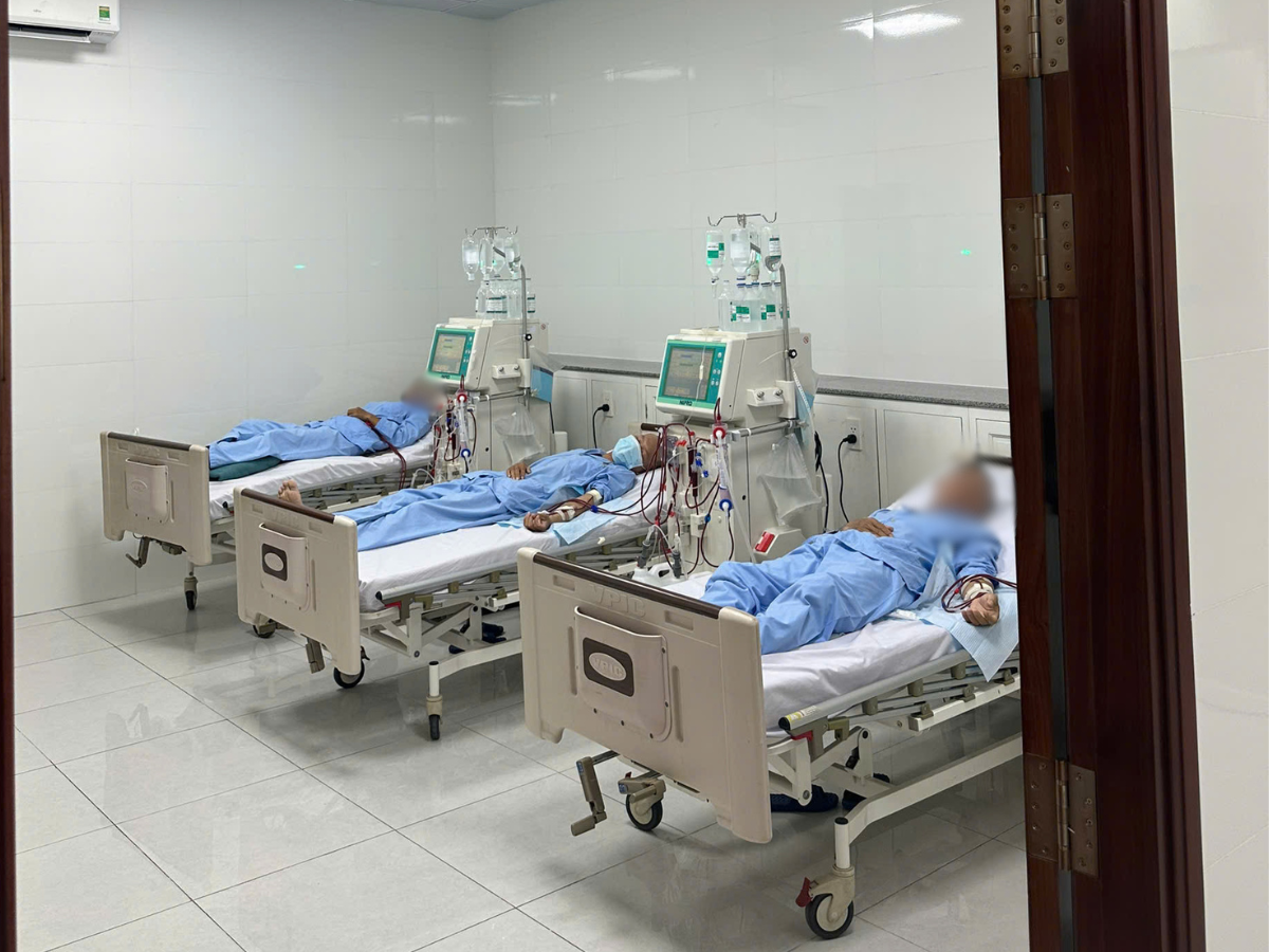 Hình 4: Không gian phòng bệnh yên tĩnh, tạo cảm giác thoải mái cho người bệnh trong suốt quá trình lọc máu.